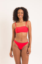 Charger l'image dans la galerie, Model Front: Rio De Sol Haut Top Rouge Bandeau-Reto