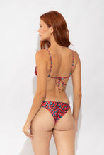 Charger l'image dans la galerie, Model Back: Rio De Sol Haut Top Coral-Feline Lia