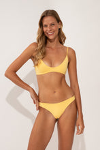 Charger l'image dans la galerie, Image 06: Wednesday In Hawaii By Rio De Sol Haut Top Lilikoi Hana