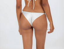 Charger l'image dans la galerie, Image 06: Rio De Sol Bas Bottom Shimmer-White Cheeky-Rope