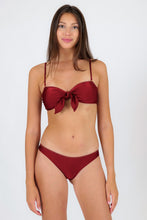 Charger l'image dans la galerie, Model Front: Rio De Sol Ensemble Set Shimmer-Divino Bandeau-Knot Essential