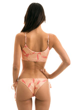Charger l'image dans la galerie, Model Back: Rio De Sol Ensemble Banana Rose Bra