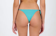 Charger l'image dans la galerie, Model Back: Rio De Sol Bas Bottom Breeze Ibiza