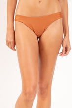 Charger l'image dans la galerie, Gallery: Rio De Sol Bas Bottom Shimmer-Nocciola Nara
