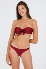 Charger l'image dans la galerie, Model Front: Rio De Sol Bas Bottom Shimmer-Divino Nice-Fio
