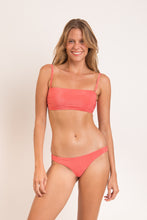 Charger l'image dans la galerie, Model Front: Rio De Sol Ensemble Set Malibu-Nina Bandeau-Reto Essential
