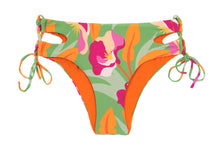 Charger l'image dans la galerie, Product Front: Rio De Sol Bas Bottom Green-Bloom Madrid
