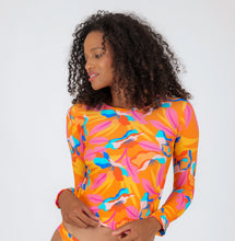 Charger l'image dans la galerie, Gallery: Rio De Sol Haut Top Orange-Bloom Rash-Guard
