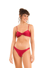 Charger l'image dans la galerie, Model Front: Rio De Sol Haut Top Shimmer-Divino Bandeau-Joy
