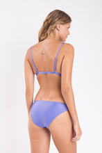 Charger l'image dans la galerie, Model Back: Rio De Sol Bas Bottom Shimmer-Hortensia Essential-Comfy
