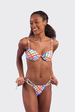 Charger l'image dans la galerie, Model Front: Rio De Sol Bas Bottom Square Pipa
