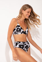 Charger l'image dans la galerie, Image 06: Rio De Sol Bas Bottom Poppy Hotpants
