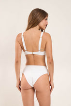 Charger l'image dans la galerie, Model Back: Rio De Sol Haut Top Sand-White Chantal
