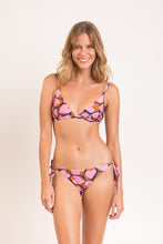 Charger l'image dans la galerie, Model Front: Rio De Sol Ensemble Set Amore-Pink Tri-Fixo Ibiza-Comfy
