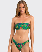 Charger l'image dans la galerie, Gallery: Rio De Sol Ensemble Set Wilds Bandeau-Reto Highleg
