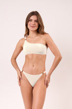 Charger l'image dans la galerie, Model Front: Rio De Sol Bas Bottom Malibu-Natural Bia
