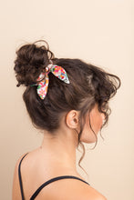 Charger l&#39;image dans la galerie, Boho Scrunchie
