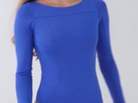 Charger et lire la vidéo dans la visionneuse de la Galerie, Video: Wednesday In Hawaii By Rio De Sol Une Pièce Pacifica Surf
