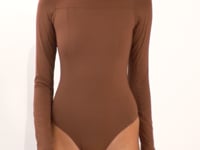 Charger et lire la vidéo dans la visionneuse de la Galerie, Video: Wednesday In Hawaii By Rio De Sol Une Pièce Coco Surf
