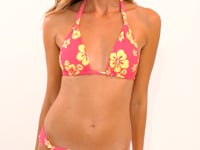 Charger et lire la vidéo dans la visionneuse de la Galerie, Video: Wednesday In Hawaii By Rio De Sol Bas Bottom Pua-Guava Mel
