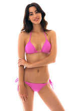 Charger l&#39;image dans la galerie, Model Front: Rio De Sol Bas Bottom Bikini Tri
