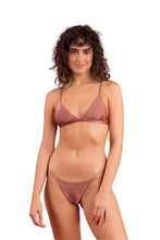 Charger l&#39;image dans la galerie, Model Front: Rio De Sol Bas Bottom Shimmer-Copper California
