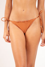 Charger l&#39;image dans la galerie, Gallery: Rio De Sol Bas Bottom Shimmer-Nocciola Frufru
