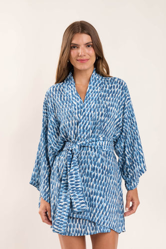 Model Front: Rio De Sol Robe De Plage Chuva Kimono