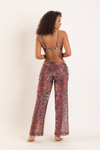 Charger l&#39;image dans la galerie, Model Back: Rio De Sol Pantalon De Plage Cobra Trouser
