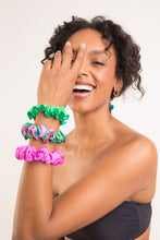 Charger l&#39;image dans la galerie, Image 02: Rio De Sol Chouchou Dots-Energy Scrunchie
