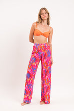 Charger l&#39;image dans la galerie, Model Front: Rio De Sol Pantalon De Plage Flavors Wide Pants
