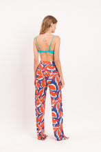 Charger l&#39;image dans la galerie, Model Back: Rio De Sol Pantalon De Plage Leaves Wide Pants
