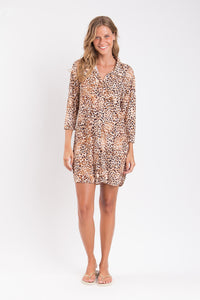 Model Front: Rio De Sol Chemise Leopard Chemise