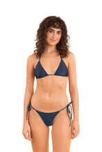 Charger l&#39;image dans la galerie, Model Front: Rio De Sol Ensemble Set Shark Tri-Inv Cheeky-Tie

