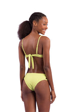 Charger l&#39;image dans la galerie, Model Back: Rio De Sol Haut Top Bora-Citrus Bra-Trio
