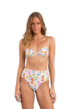 Charger l&#39;image dans la galerie, Model Front: Rio De Sol Haut Top Countryside Kyra
