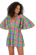 Charger l&#39;image dans la galerie, Model Front: Rio De Sol Mini Dress Tulip-Garden Mini Dress
