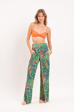 Charger l&#39;image dans la galerie, Model Front: Rio De Sol Pantalon De Plage Wilds Wide Pants
